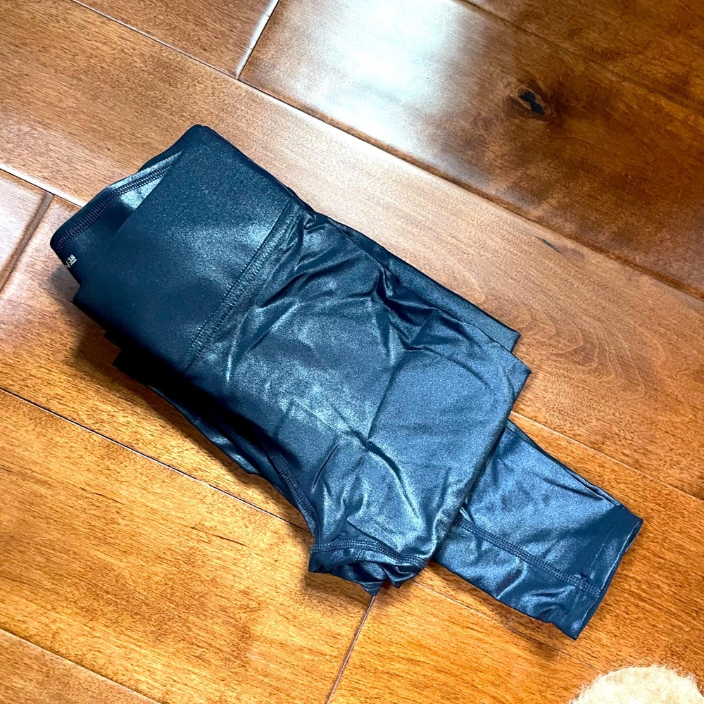 Carbon deep blue liquid legging